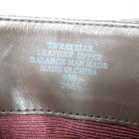 NWOT Tommy Hilfiger Boots - Picture 12 of 12